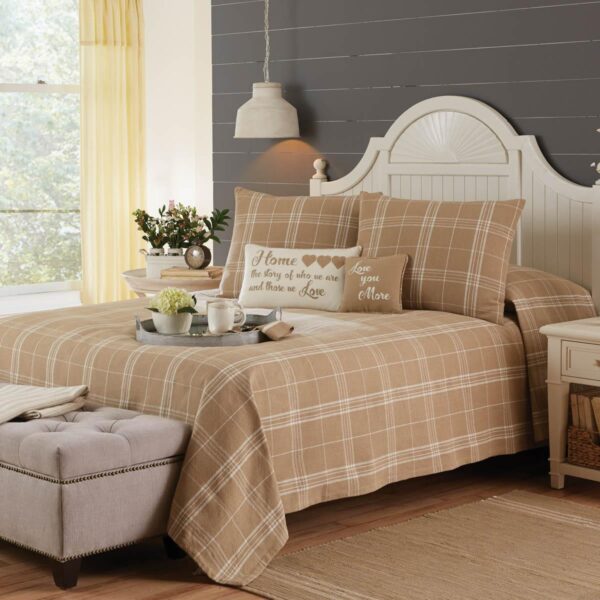 Park Designs - Fieldstone Plaid Queen Bedspread - Cream 458-91C