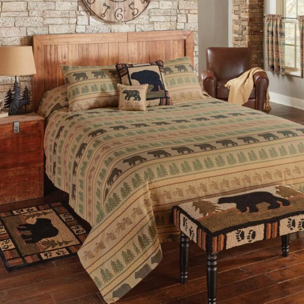 Park Designs - Bear Tracks Queen Bedspread 498-91