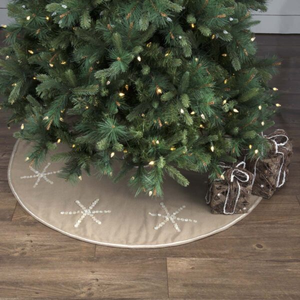 VHC-32188 - Pearlescent Tree Skirt 48