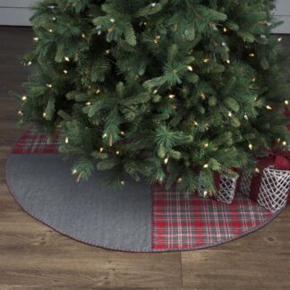 Rustic Anderson Patchwork Tree Skirt 55 by Seasons Crest
