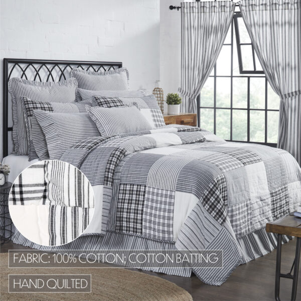 VHC-80432 - Sawyer Mill Black Luxury King Quilt 120Wx105L