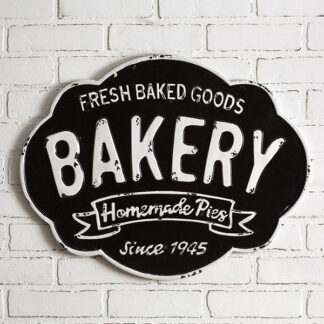Bakery Metal Sign by CTW Home Collection