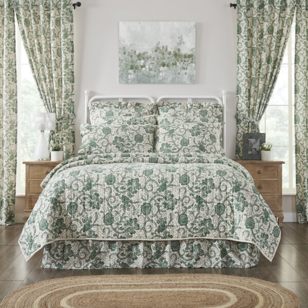 VHC-81211 - Dorset Green Floral King Quilt 105Wx95L